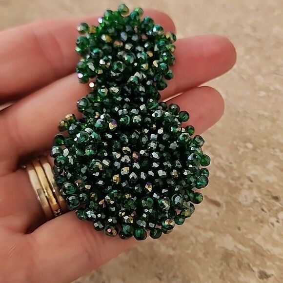 Unique Beaded Earrigs - Picture 4 of 4